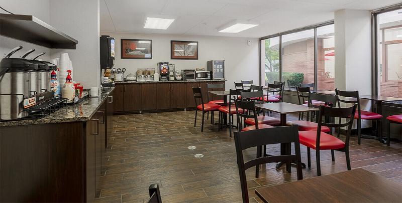 Red Roof Plus+ Boston - Woburn/ Burlington 3*