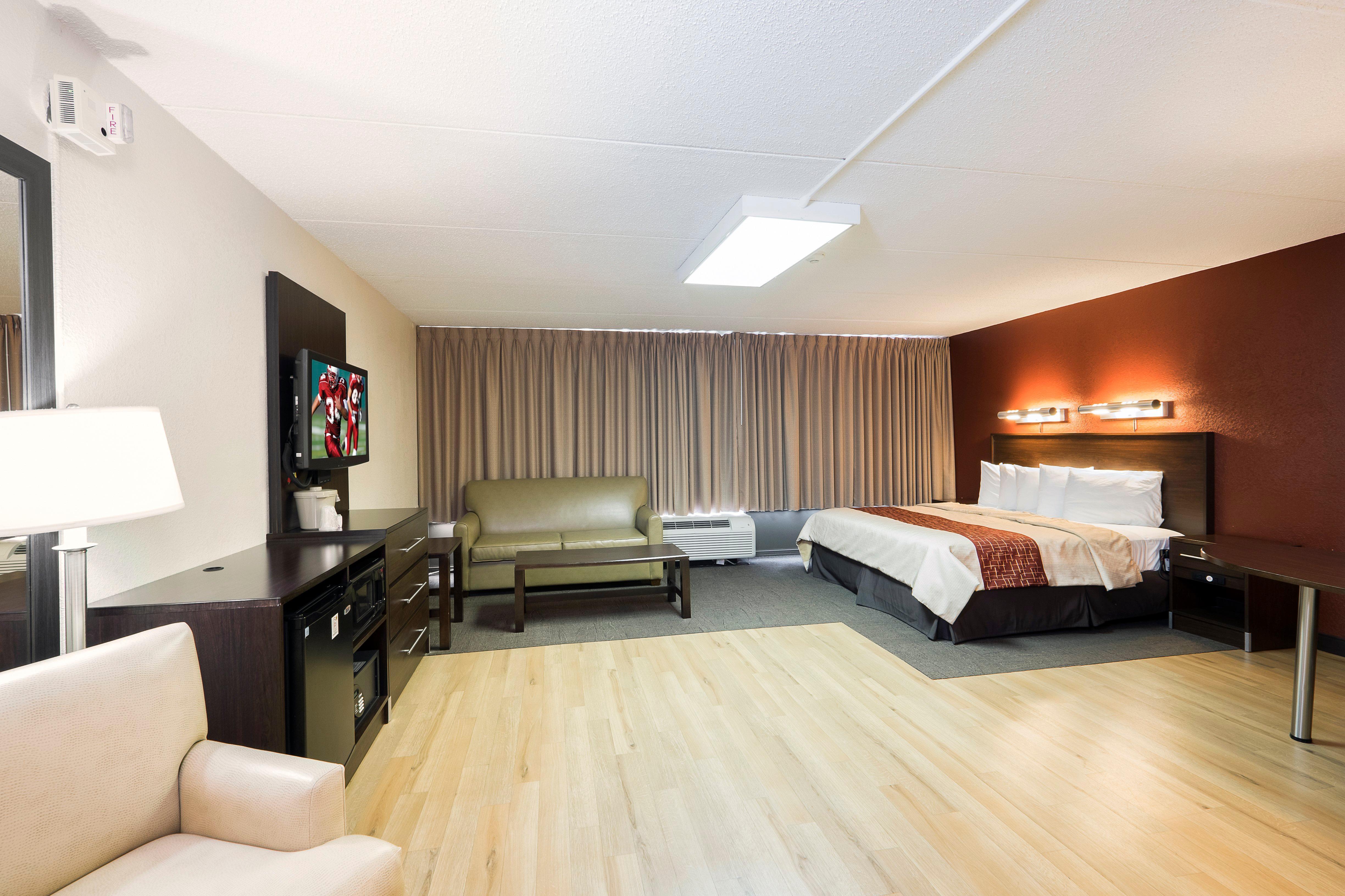 Red Roof Plus+ Boston - Woburn/ Burlington 3*